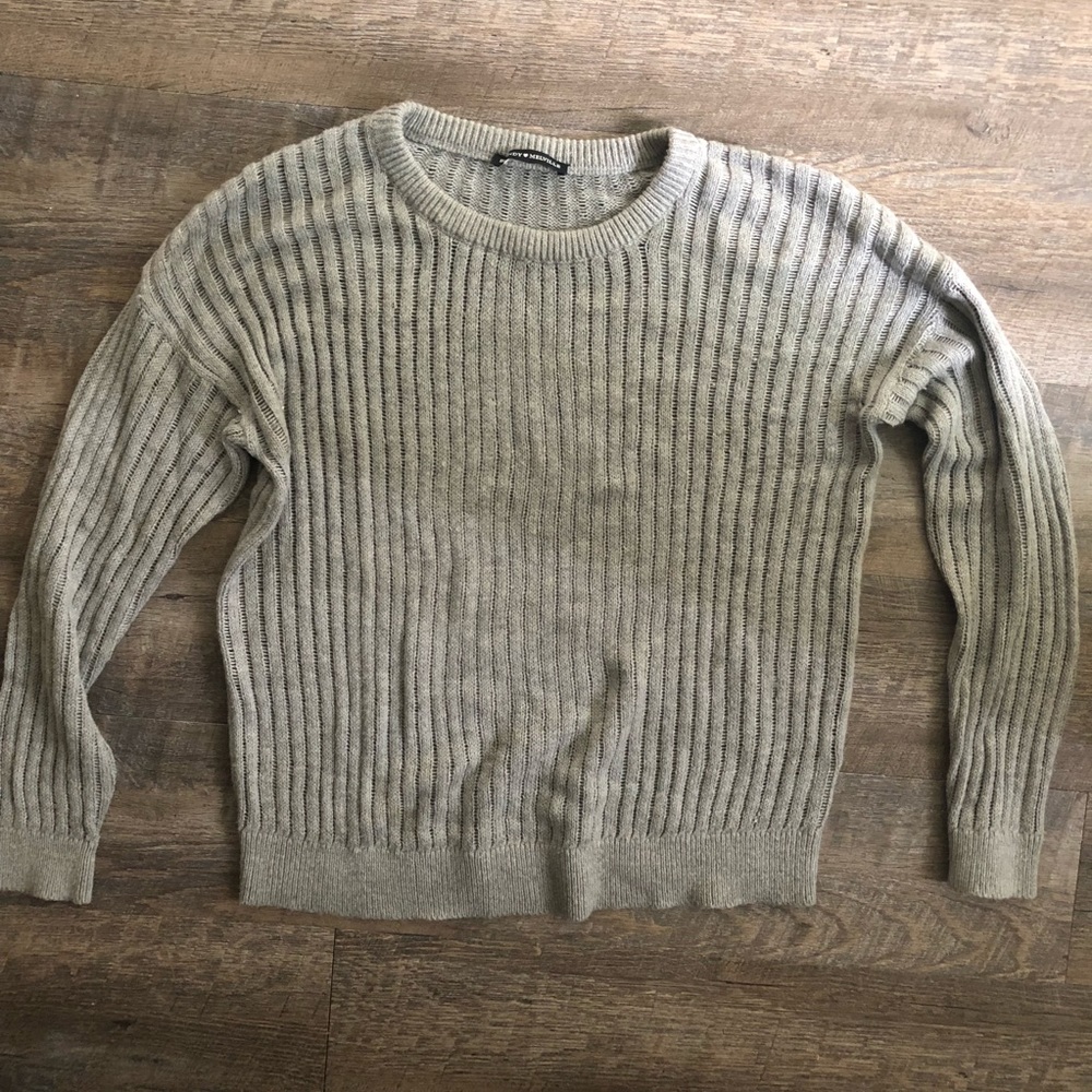 Brandy Melville Grey Ribbed Sweater